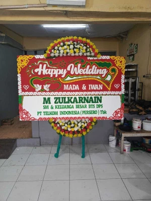 Papan Bunga di Sambeng Bayan